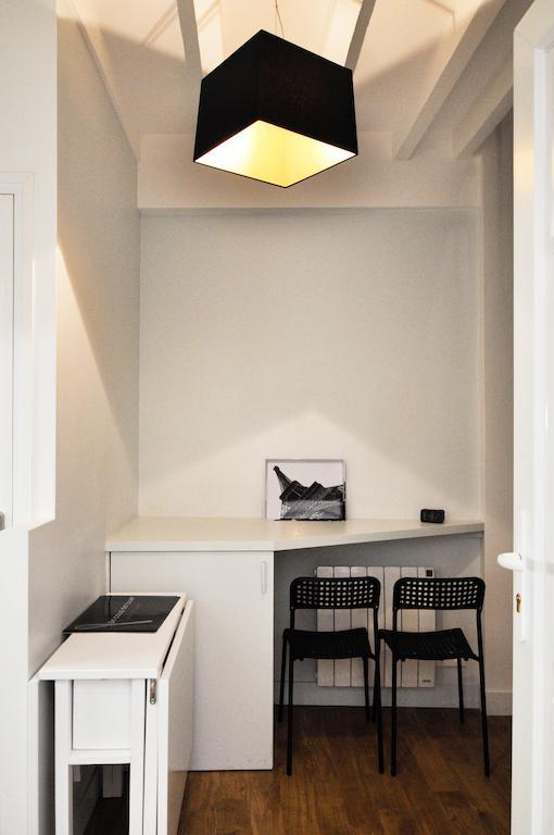 Duplex De Charme Au Coeur De Montmartre Apartment Paris Bilik gambar