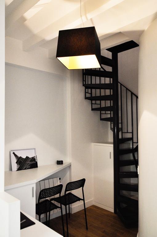Duplex De Charme Au Coeur De Montmartre Apartment Paris Bilik gambar