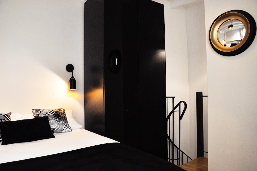 Duplex De Charme Au Coeur De Montmartre Apartment Paris Bilik gambar